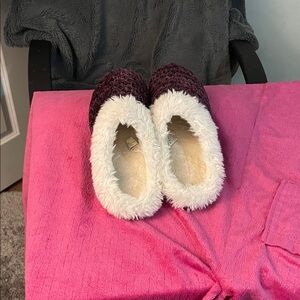 Cozy dark pink and Cream Slippers
